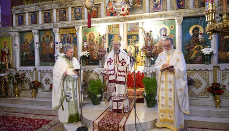 Ιερισσού-Θεόκλητος:-“Ο-Σταυρός-του-Χριστού,-μέτρο-της-αγάπης-Του-για-τον-κόσμο”