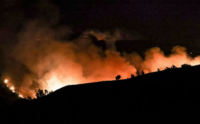 Λάρισα:-Πυρκαγιά-κοντά-στο-Νέο-Κοιμητήριο-και-τις-Φυλακές-της-πόλης