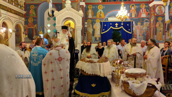 Αρχιερατικός-εσπερινός-στον-ΙΝ.-Γενεσίου-της-Θεοτόκου-στο-Παναρίτη-Αργολίδος