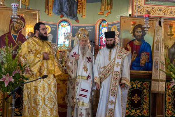 Η-εις-Διάκονον-χειροτονία-του-μοναχού-Εφραίμ-στον-Ιερό-Ναό-Αγίου-Γεωργίου-Παπάγου