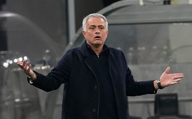 Ο-πρόεδρος-της-Φενέρ-αποκαλύπτει-τον-λόγο-διαζυγίου-με-Μουρίνιο