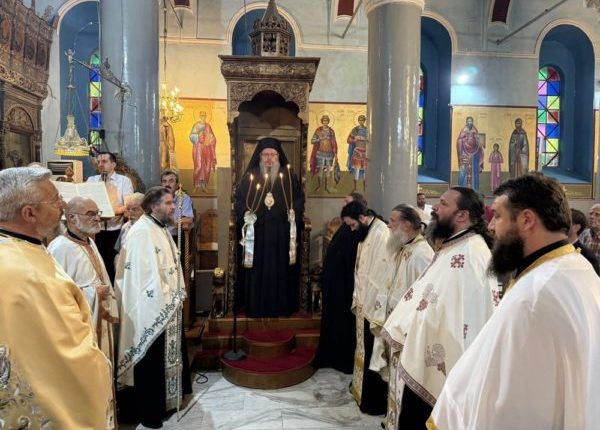 Ο-Εσπερινός-του-Γενεσίου-της-Θεοτόκου-στον-Τύρναβο