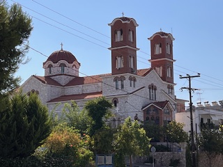 Υποδοχή-και-προσκύνηση-Ιερών-Λειψάνων-στον-ΙΝ.-Αγίου-Παντελεήμονος-Λουτρών-Αιδηψού