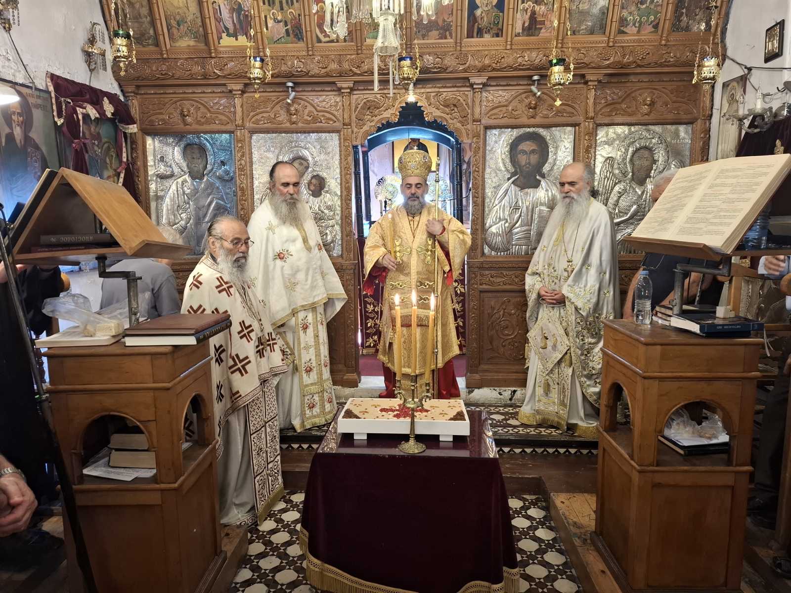 Η-εορτή-του-εν-Χώναις-θαύματος-του-Αρχιστρατήγου-Μιχαήλ-στην-Αθαλάσσα