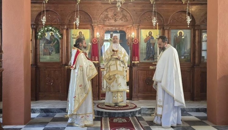 Το-Γενέθλιο-της-Θεοτόκου-στην-Παναγία-“Πειραιώτισσα”-Σύμης