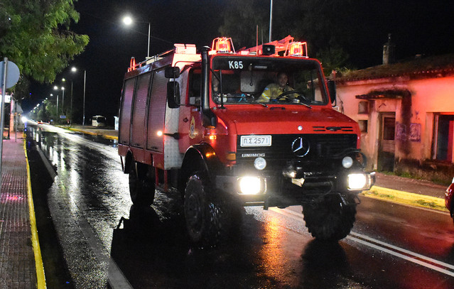 Σε-αυξημένη-ετοιμότητα-οι-Πυροσβεστικές-Υπηρεσίες-σε-Αττική-και-Εύβοια-–-Σε-επιφυλακή-και-η-1η-και-7η-ΕΜΑ.Κ