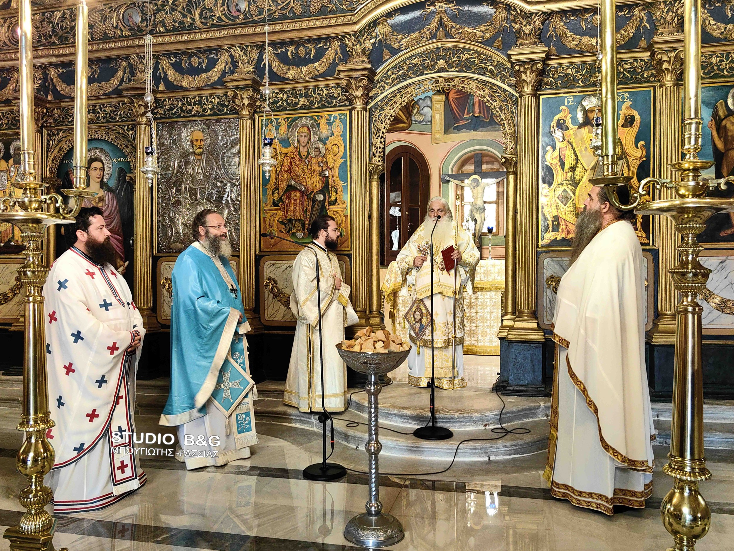 Αρχιερατική-Θεία-Λειτουργία-στον-αποκατεστημένο-ΙΝ.-Αγίου-Νικολάου-Ναυπλίου