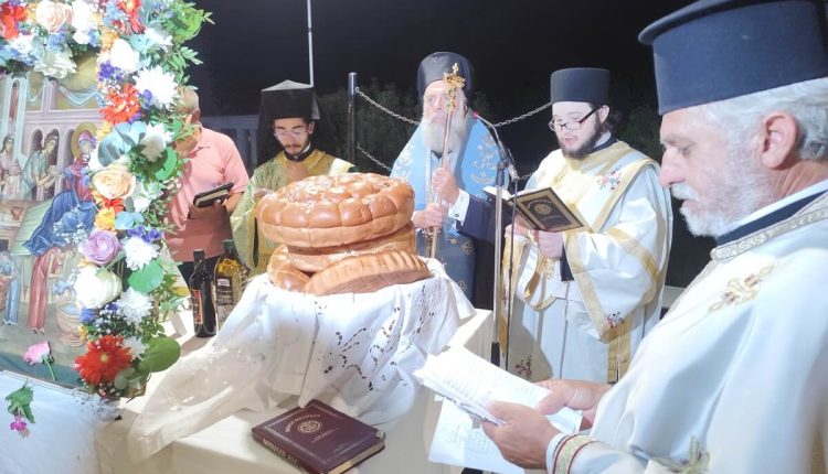 Θεσσαλιώτιδος-Τιμόθεος:-Η-Παναγία-γίνεται-δοχείο-της-Χάριτος