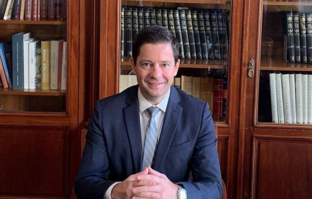 Νέα-«Επώνυμη-Έδρα»-στο-ΕΚΠΑ:-Ο-Πρύτανης-αποκαλύπτει-στο-newsbeast-νέα-μεγάλη-δωρεά,-μετά-την-οικογένεια-Μαρτίνου