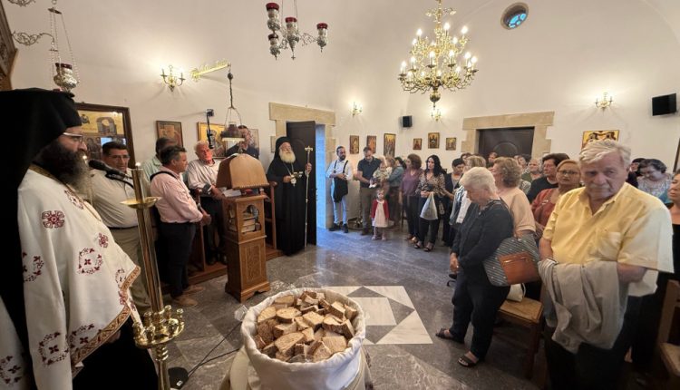 Αρχιερατικός-Εσπερινός-στον-πανηγυρίζοντα-ΙΝ.-Αγίων-Θεοπατόρων-Ιωακείμ-και-Άννης-στα-«Πλατύβολα»-Σητείας