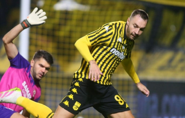 Πουλάει-τον-«ξενερωμένο»-Μορόν-ο-Άρης-–-Εμπλοκή-ΑΕΚ-και-στον-Αλφαρέλα