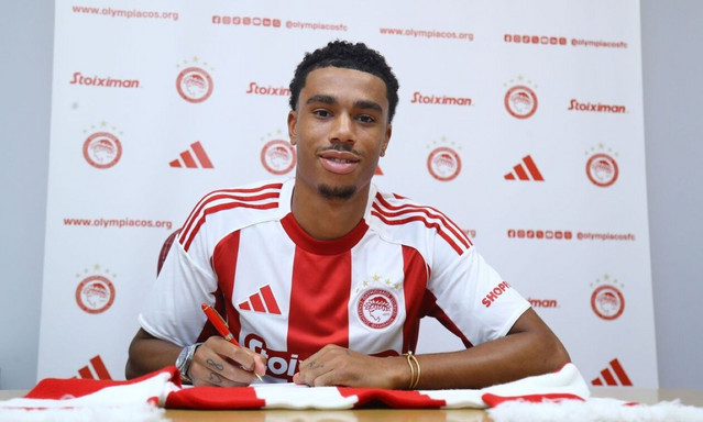 Στον-Ολυμπιακό-ο-Ζέιν-Σίλκοτ-Ντιούμπερι