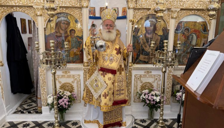 Ιεραπύτνης-Κύριλλος:-“Το-σχολείο-είναι-για-σας-μια-δεύτερη-οικογένεια”