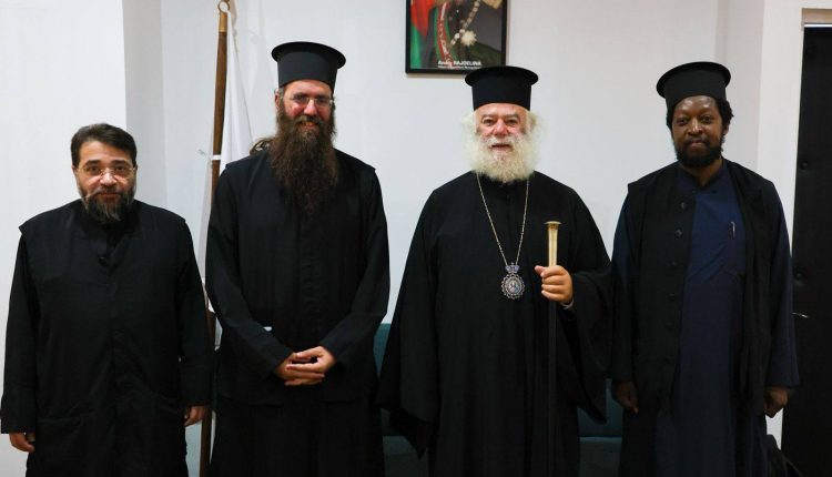 Ο-Πατριάρχης-Αλεξανδρείας-στην-αγαπημένη-του-Νότια-Μαδαγασκάρη