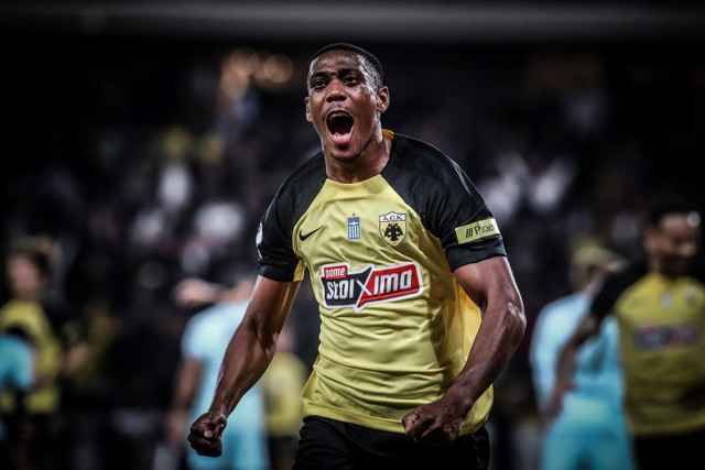 ΑΕΚ:-Σε-επαφές-με-τον-Μαρσιάλ-η-Πούμας