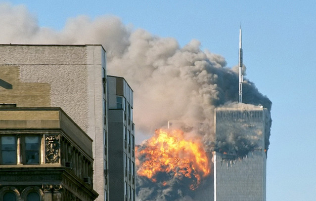 Σαν-σήμερα-11-Σεπτεμβρίου:-Η-μέρα-που-βυθίστηκε-στον-τρόμο-η-Αμερική-–-Οι-θεωρίες-συνωμοσίας-που-επιμένουν