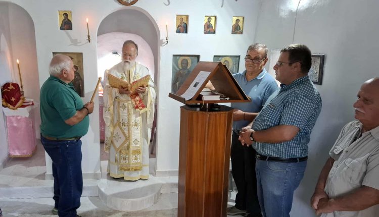 Θεία-Λειτουργία-στο-Μετόχι-της-Ιεράς-Μονής-Αγίου-Νικολάου-Άνω-Βάθειας