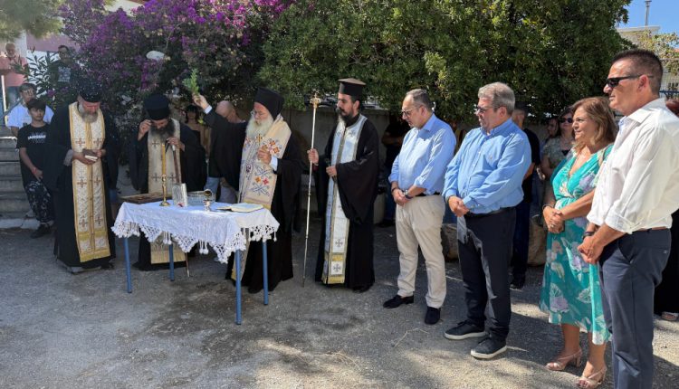Αγιασμός-για-την-έναρξη-του-νέου-σχολικού-έτους-σε-Γυμνάσια-και-Λύκεια-της-Ιεράπετρας