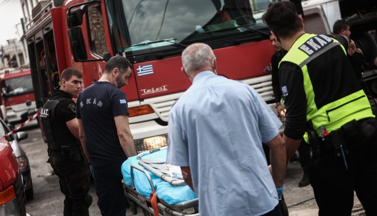 Πάτρα:-Σοκαριστικό-δυστύχημα-στην-Ολυμπία-Οδό-–-Αυτοκίνητο-τυλίχθηκε-στις-φλόγες-και-απανθρακώθηκε-ο-οδηγός-του-–-ertnews.gr