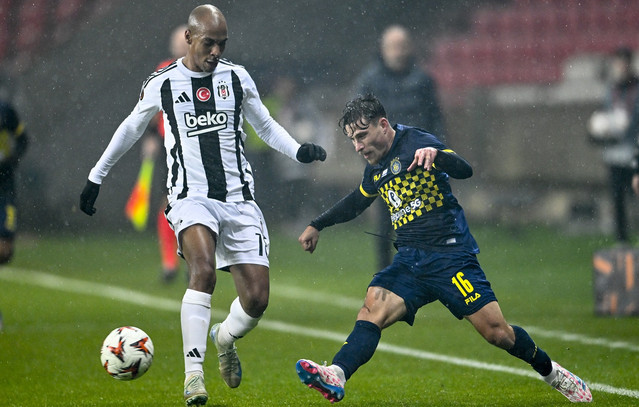 «Μπαμ»-της-ΑΕΚ-στο-παρά-5-των-μεταγραφών:-Κλείνει-τον-Ζοάο-Μάριο-της-Μπεσίκτας