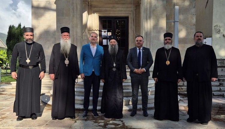 Στη-Μονή-Σαβία-στο-Μαυροβούνιο-ο-Πατριάρχης-Σερβίας-Πορφύριος