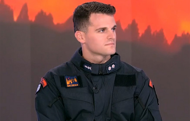 Ο-Έλληνας-πυροσβέστης-που-ευχαρίστησε-η-Φον-ντερ-Λάιεν-περιγράφει-τις-δυσκολίες-της-αποστολής-στην-Ισπανία