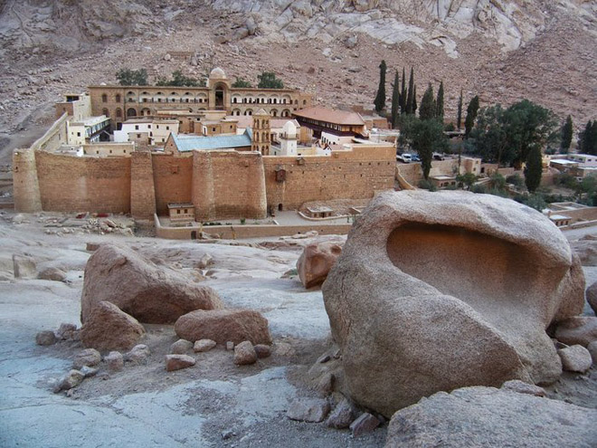 Στη-διαδικασία-άρσης-κάθε-νομικής-προσφυγής-έχει-προβεί-η-Σιναϊτική-Αδελφότητα