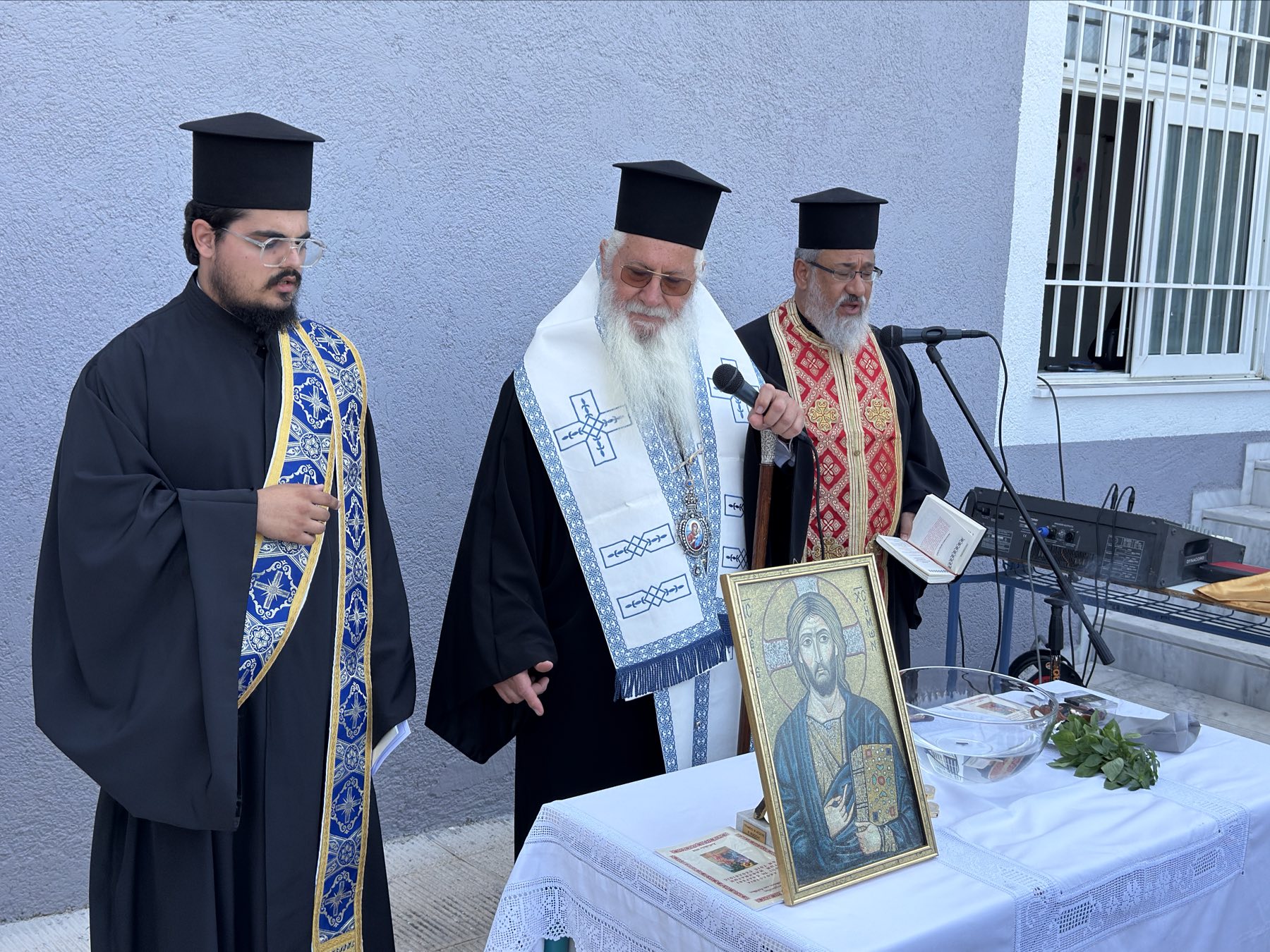 Εκδήλωση-μνήμης-για-τους-απαγχονισθέντες-Λιβαδείτες-–-Αγιασμός-στο-Γυμνάσιο-Κυριακίου