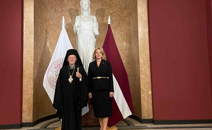 Συνάντηση-του-Οικουμενικού-Πατριάρχη-Βαρθολομαίου-με-την-Πρωθυπουργό-της-Λετονίας