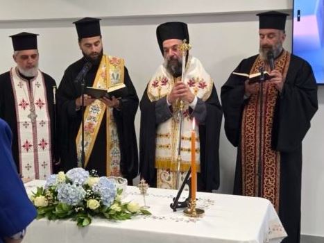 Ο-Μητροπολίτης Θήρας-τέλεσε-τα-εγκαίνια-του-νέου-Νηπιαγωγείου-Μεσαριάς-Σαντορίνης