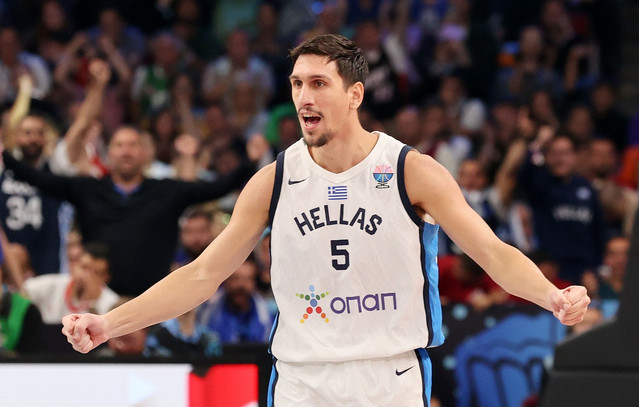 Λαρεντζάκης:-Η-στενοχώρια-είναι-μεγάλη-αλλά-την-Κυριακή-πάμε-για-μετάλλιο