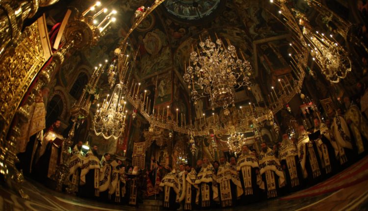 Πανηγυρική-Αγρυπνία-στη-Μονή-Βατοπαιδίου-για-την-Αγία-Ζώνη