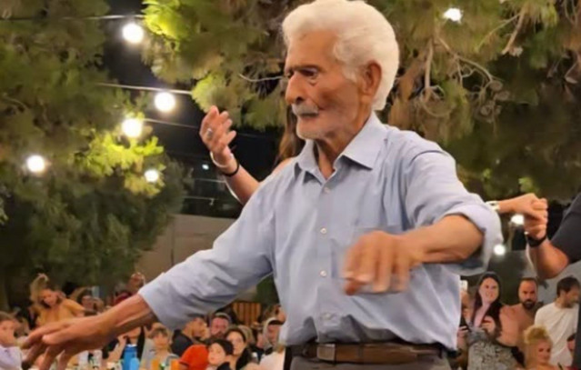 Πέθανε-ο-Γιώργος-Κωβαίος-–-Η-εμβληματική-μορφή-των-πανηγυριών-της-Σχοινούσας