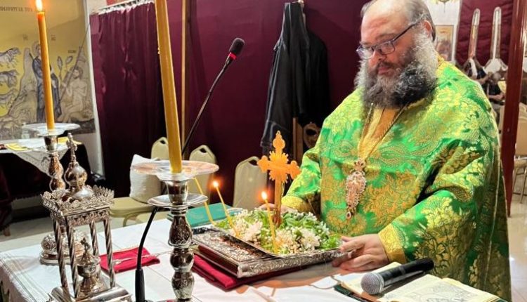 Η-εορτή-της-Παγκόσμιας-Ύψωσης-του-Τιμίου-Σταυρού-στον-ΙΝ.-Αγίου-Πολυκάρπου-της-Μενεμένης-Θεσσαλονίκης