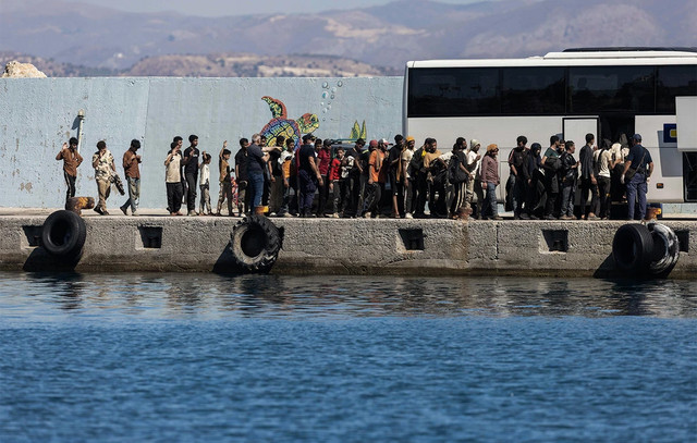 Ξεπερνούν-τους-1.100-οι-μετανάστες-στην-Αγυιά-Χανίων-–-Προειδοποιήσεις-για-υγειονομικούς-κινδύνους