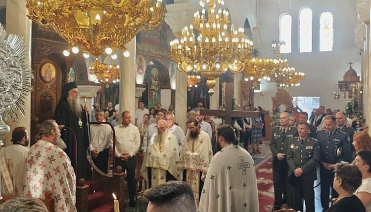 Τριήμερη-προσκυνηματική-επίσκεψη-λειψάνου-Αγίας-Ελένης-στα-Γιαννιτσά