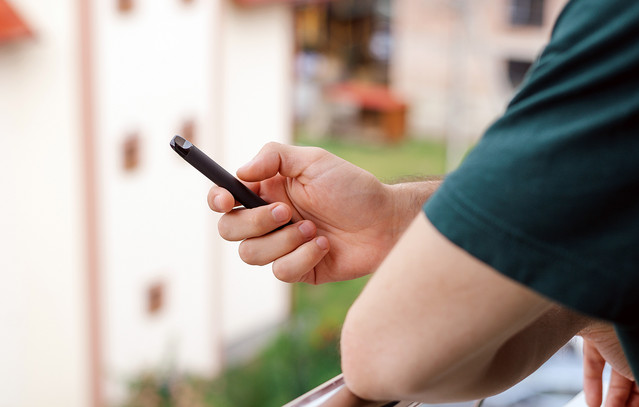 Εξερράγη-ηλεκτρονικό-τσιγάρο-στο-στόμα-άνδρα-στο-Ηράκλειο-–-Τραυματίστηκε-σοβαρά