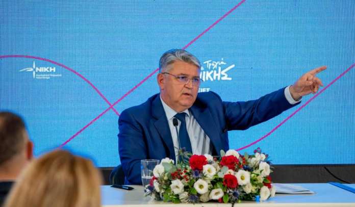 Νατσιός-από-τη-ΔΕΘ:-Η-ΝΙΚΗ-της-πατρίδας,-της-πίστης-και-της-οικογένειας-απέναντι-στην-παρακμή-του-πολιτικού-συστήματος