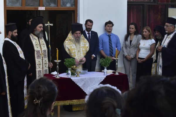 Ο-Αγιασμός-έναρξης-του-σχολικού-έτους-στην-Ίμβρο