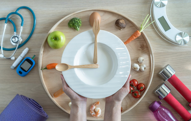 Πώς-να-επιταχύνετε-τον-μεταβολισμό-σας-–-8-τρόποι-για-να-τον-«ξυπνήσετε»