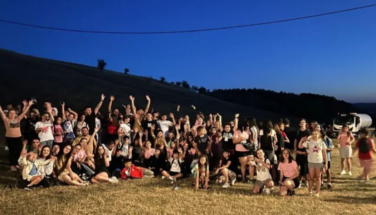 Ρουμανία:-Πάνω-από-1200-παιδιά-και-νέοι-επωφελήθηκαν-από-τις-κατασκηνώσεις-«Παιδική-ηλικία-και-Πίστη» 