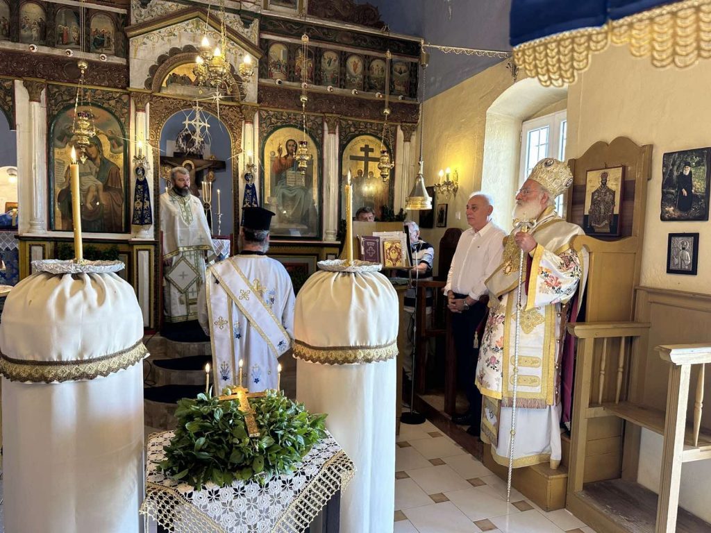 Εορτή-της-Υψώσεως-του-Τιμίου-Σταυρού-στα-Αμιρά-Βιάννου