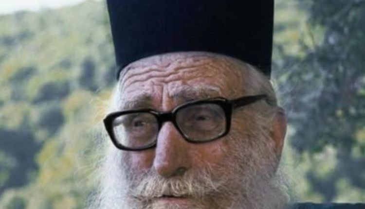 Σπάνιο-ντοκουμέντο:-Μιλά-ο-ίδιος-ο-Όσιος-Διονύσιος-της-Κολιτσούς