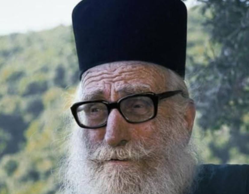 Σπάνιο-ντοκουμέντο:-Μιλά-ο-ίδιος-ο-Όσιος-Διονύσιος-της-Κολιτσούς