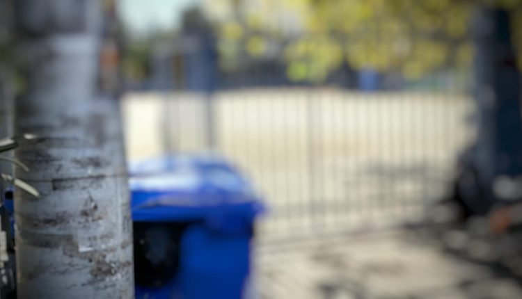 Πάτρα:-Συλλήψεις-ανηλίκων-κοριτσιών-–-Ανάγκασαν-13χρονη-να-τους-φιλήσει-τα-πόδια-–-ertnews.gr