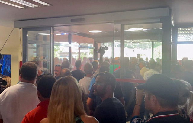 Ένταση-στη-διαμαρτυρία-των-κτηνοτρόφων-στη-Θεσσαλία-–-Ποια-είναι-τα-αιτήματά-τους