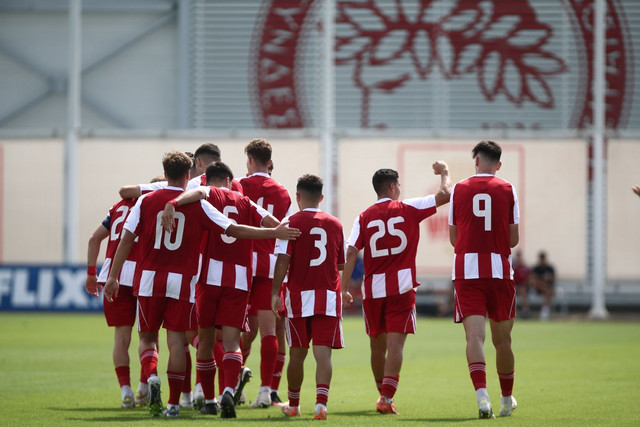 youth-league:-Εκπληκτικό-ξεκίνημα-με-τεσσάρα-για-τον-Ολυμπιακό
