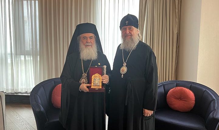 Με-τον-Μητροπολίτη-Καζακστάν-συναντήθηκε-ο-Πατριάρχης-Ιεροσολύμων