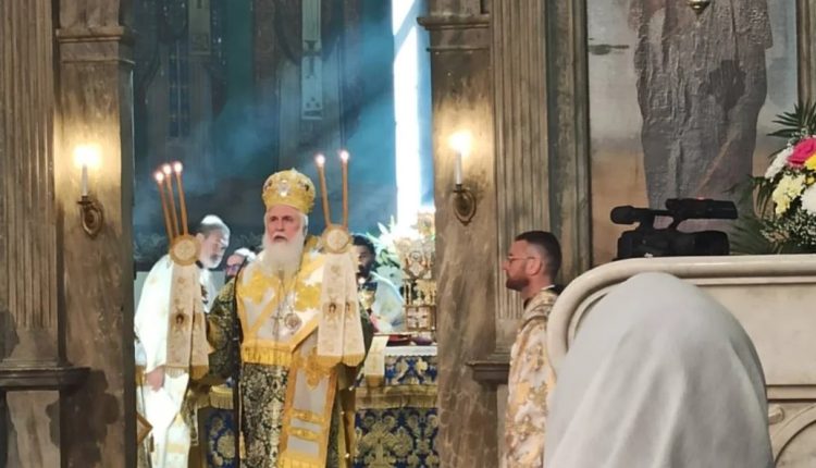Ο-Μητροπολίτης-Λήμνου-σε-Αρχιερατικό-Συλλείτουργο-στο-Μπουργκάς-της-Βουλγαρίας