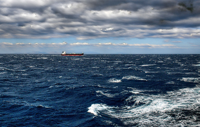 Επιμένουν-οι-ισχυροί-άνεμοι-–-Μικρή-άνοδος-της-θερμοκρασίας
